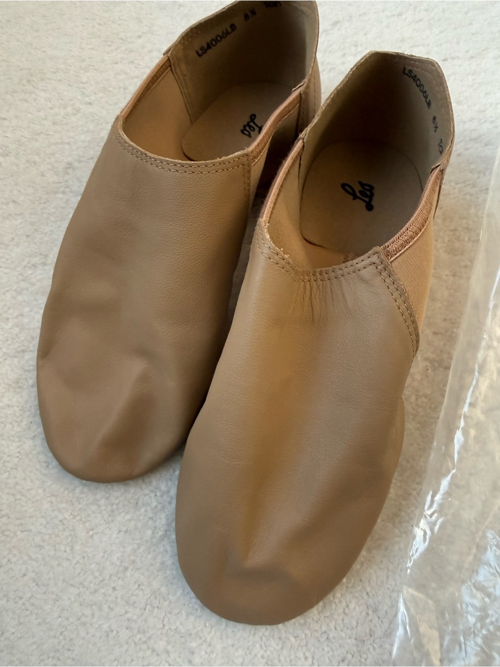 BNWT Leo Slip On Jazz Dance Boots